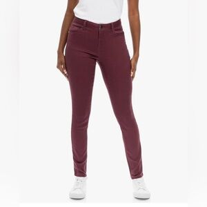 1822 Denim Women's Super Soft and Stretchy Premium  Skinny Jeans Burgundy 28 NWT
